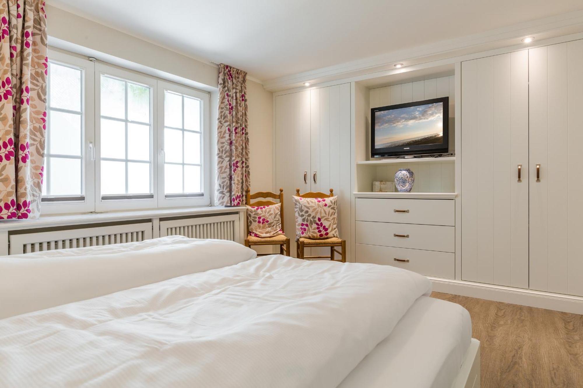 Ferienhaus Smeelwai App 1 Wenningstedt-Braderup